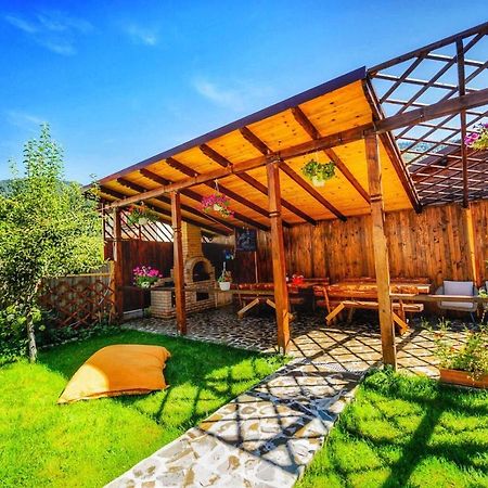 Amandra Chalet Синая Екстериор снимка